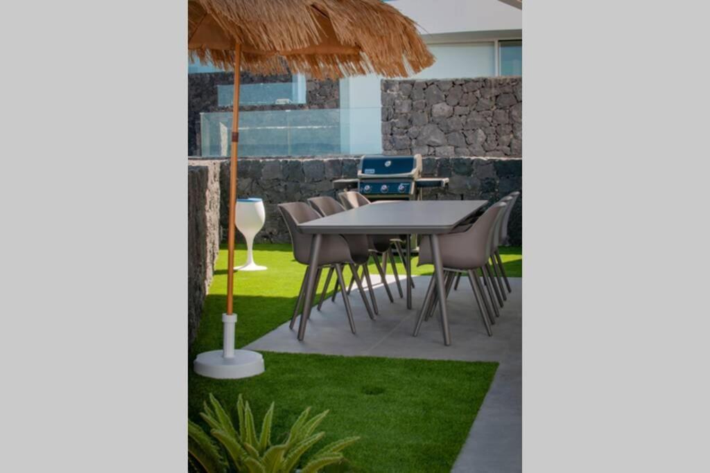 Luxury Villa - New Building With Panoramic Sea View Costa Adeje  Exteriör bild